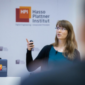  Christiane Hagedorn auf dem openHPI-Forum 2019
